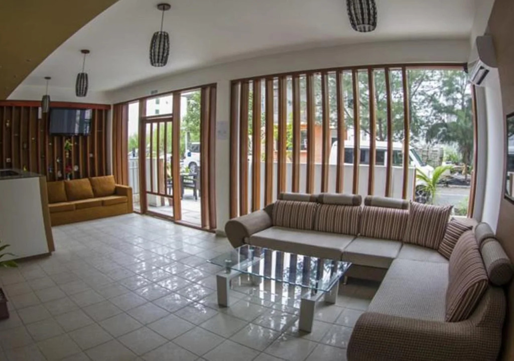 Sunny Suites