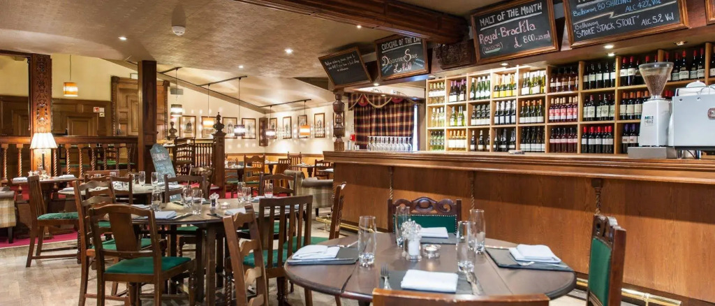 Glen Mhor Hotel at Uile-bheist Brewstillery