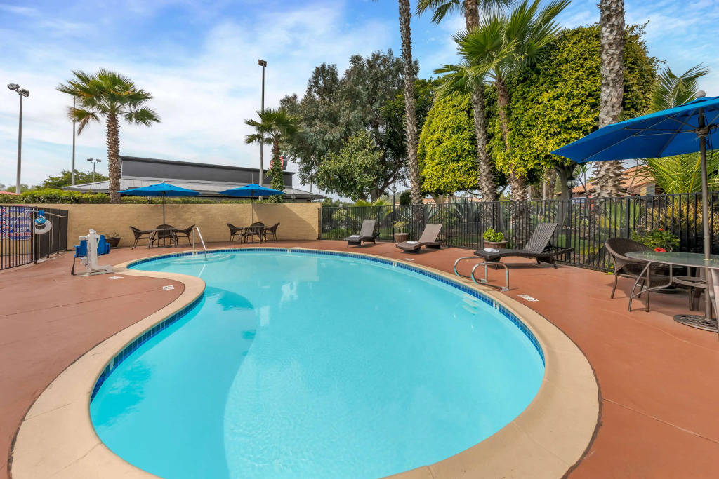 Best Western Americana Inn