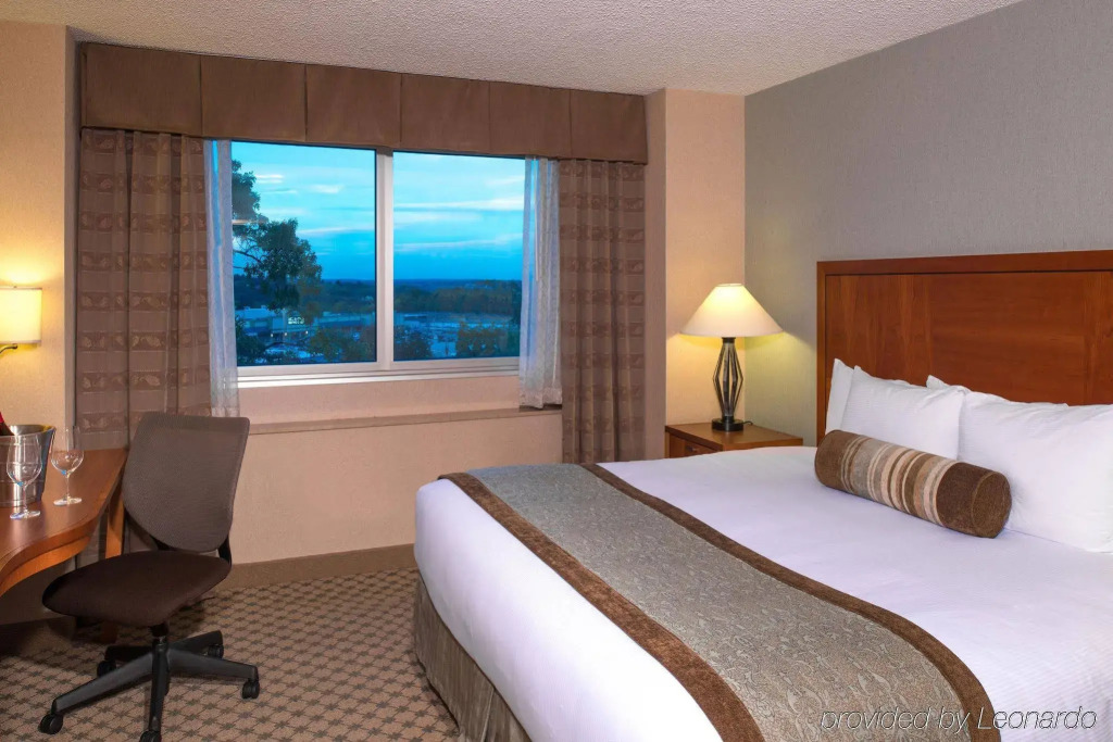 The Alloy, a DoubleTree by Hilton - Valley Forge