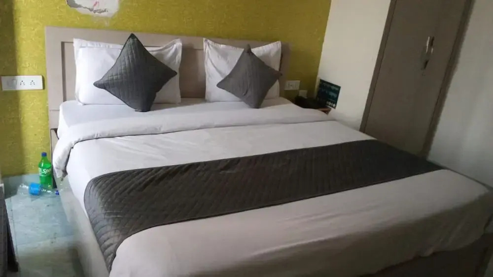 Hotel O Shree Shyam