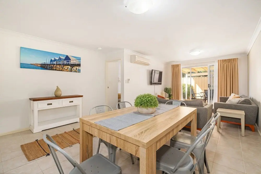 Beachside Breakaway U54 Cape View Resort