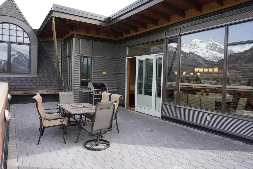Luxurious 901 Condos by Fernie Central Reservations