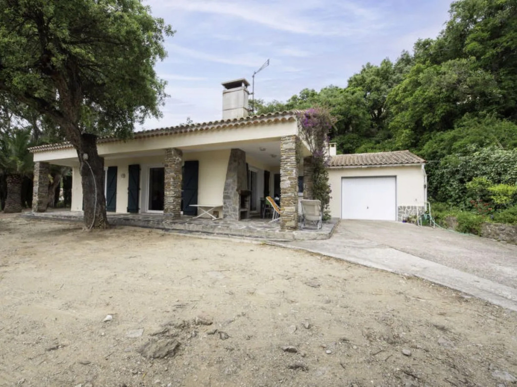 Villa rokemar