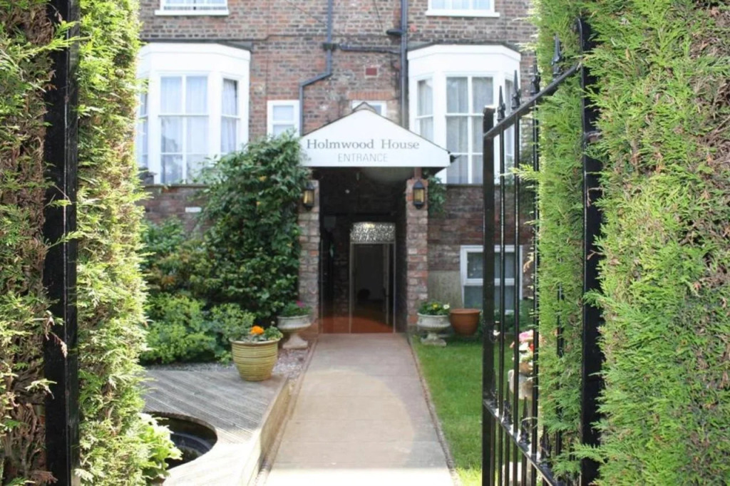 Holmwood House Guest Accommodation