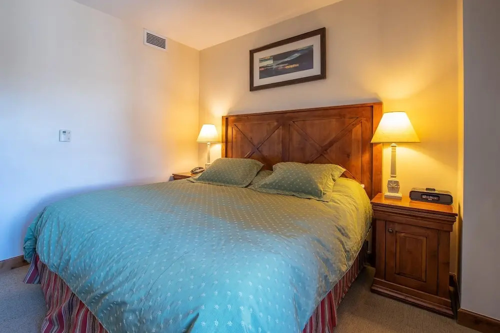 Two Bedroom Condo with Balcony over Mountaineer Square - Just Steps from the Slopes! 2 Condo - No Cleaning Fee! by RedAwning