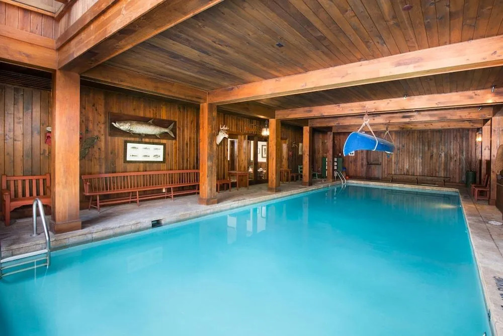 Stunning Western Inspired Private 3 Bedroom Villa Villa