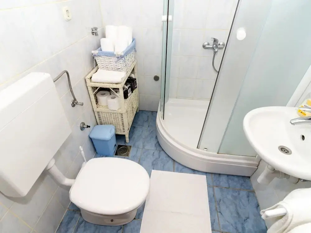 Apartment Taura - Studio Apartment With Balcony and Old City View