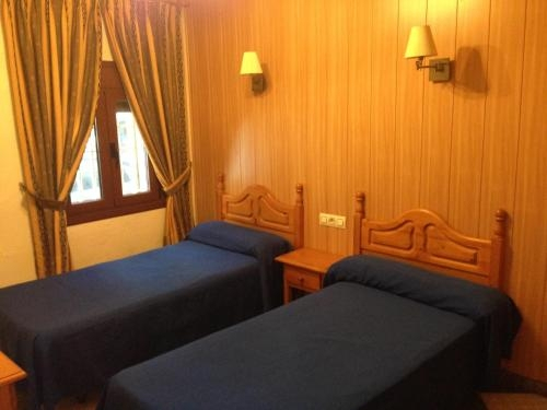 Hostal Delfin Verde