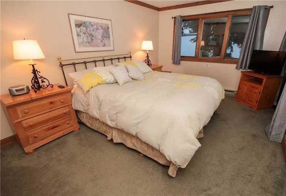 Mountainback Condo 059 2 Bedrooms 2 Bathrooms Condo
