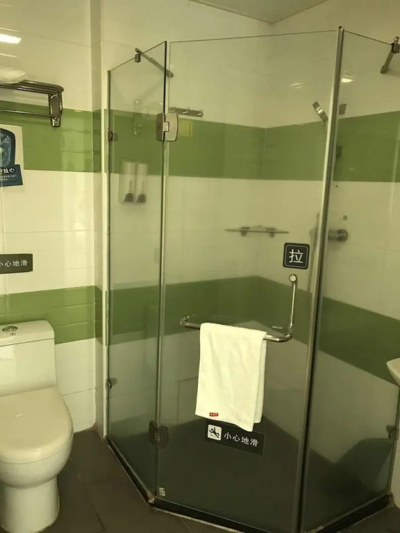 Jiju Hotel