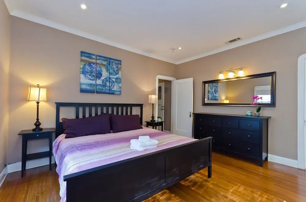 LA157 2 Bedroom Apartment By Senstay