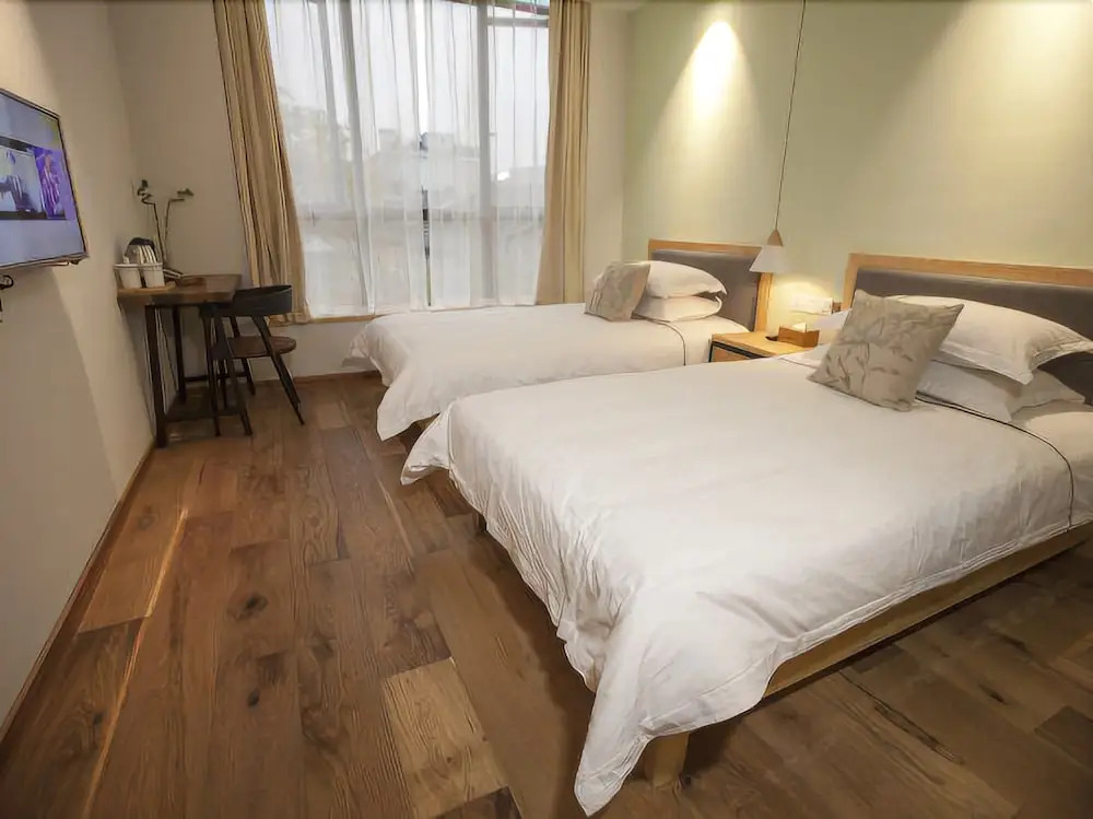 Yue Love Hotel
