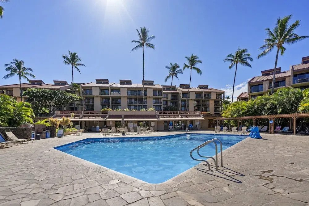 Kamaole Sands 10-113 - Ocean View, Ground Level, Stunning Renovation, Split-ac!
