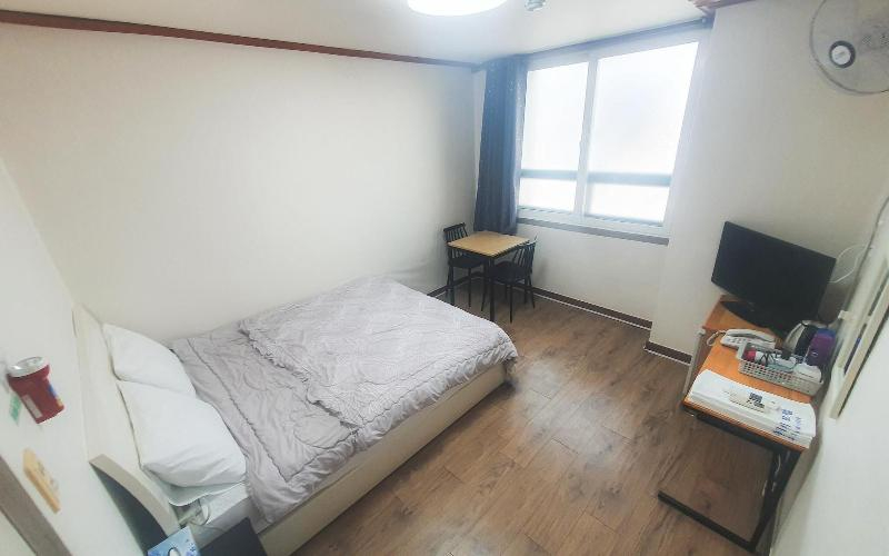 Sokcho Two Wheels Motel