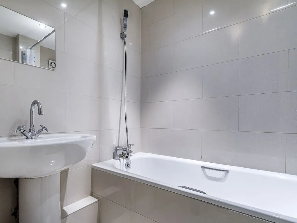 Aldgate Flats