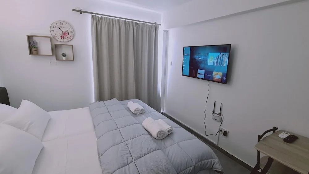 100 AN - Napa Living 39