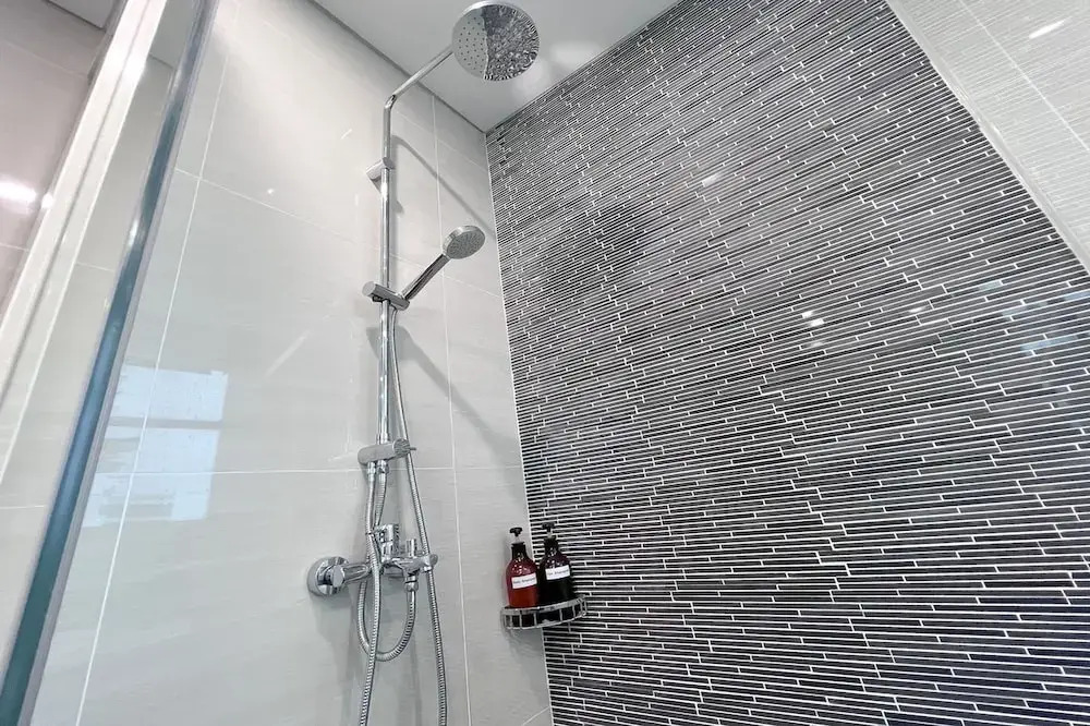 Neu Suites Horizon View Apartments