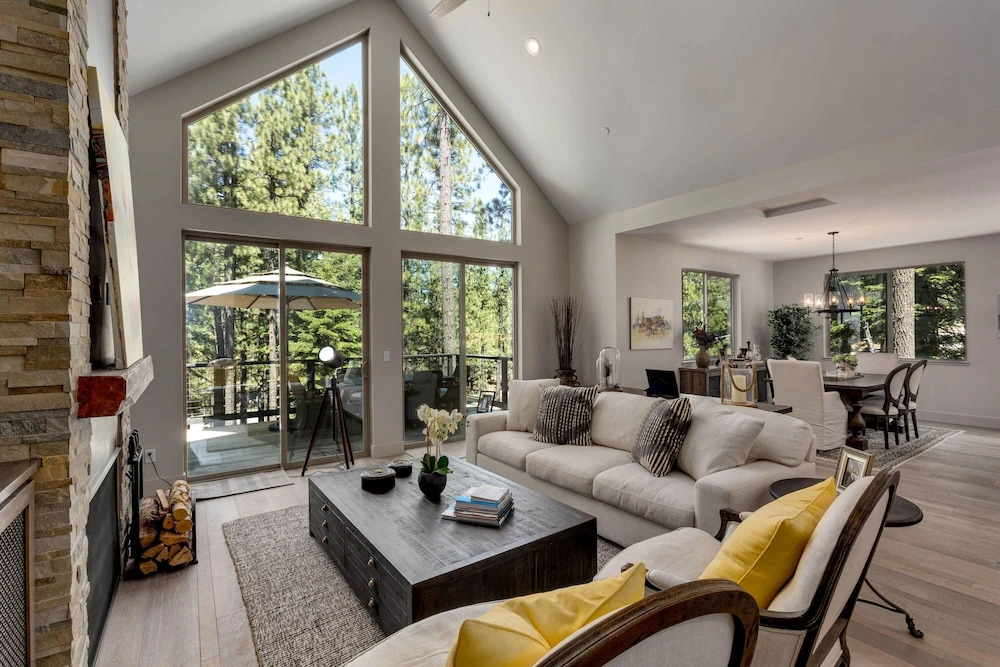 Grandview Manor