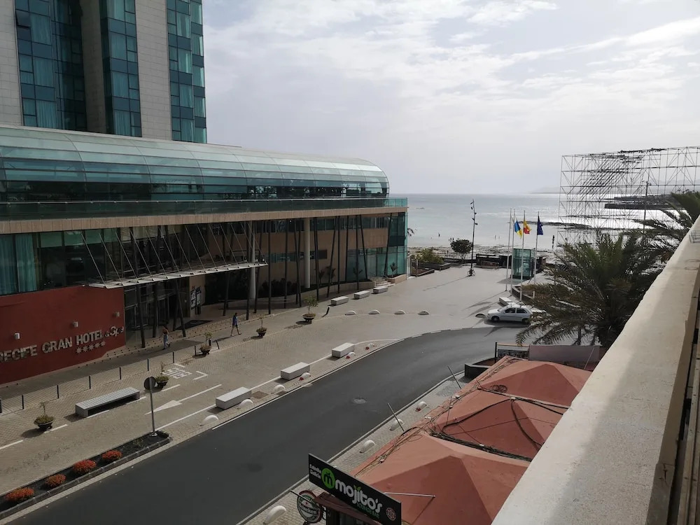Arrecife Beach Front