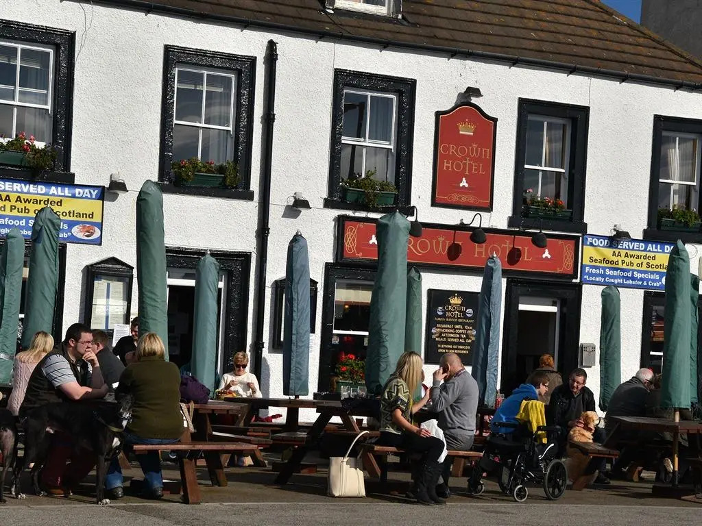 Crown hotel