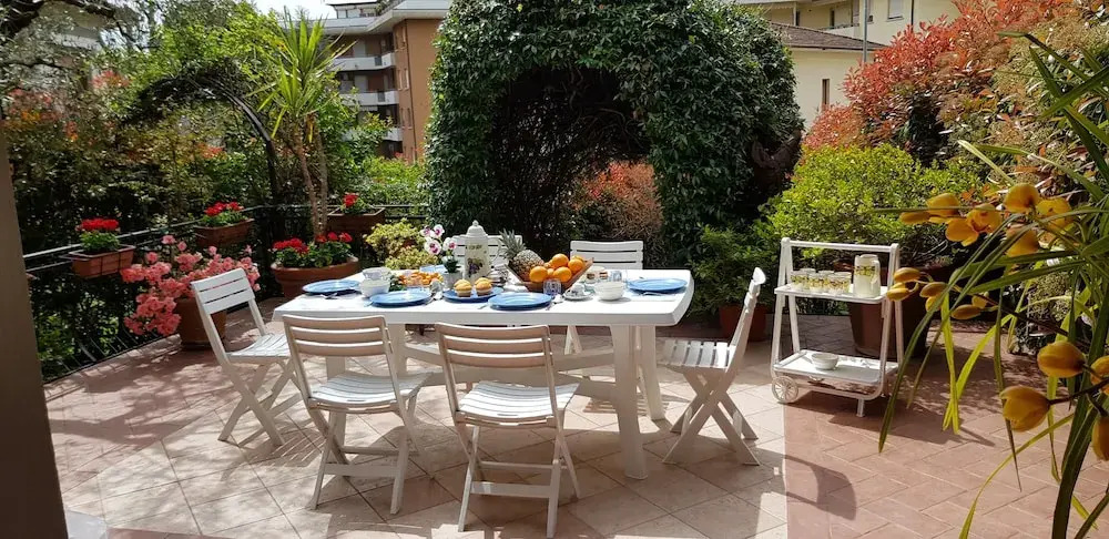 Margherita's Garden Half Villa