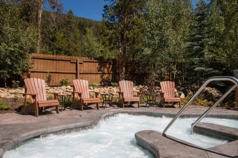 Keystone Ski Tip Town Homes 3 Bedroom Town House, Private Garage on Shuttle Route