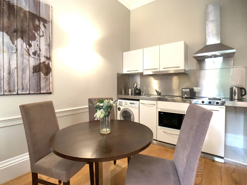 Queen Victoria Apartments