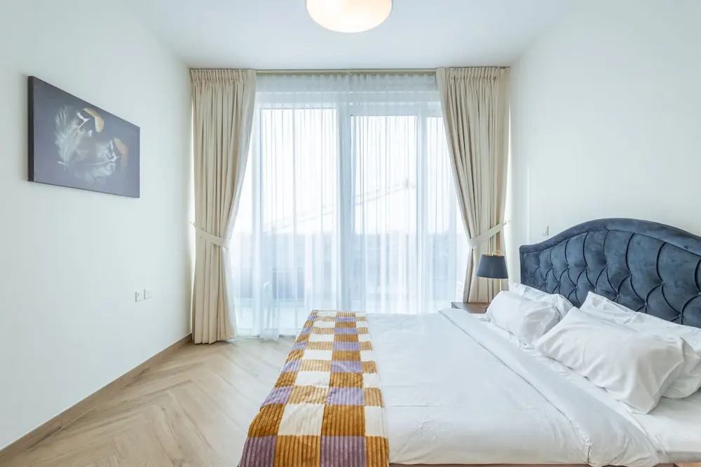 SuperHost - Chic Modern 1BR Apt Retreat with City View