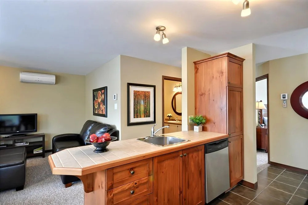 Tremblant Sunstar Domaine Platinum