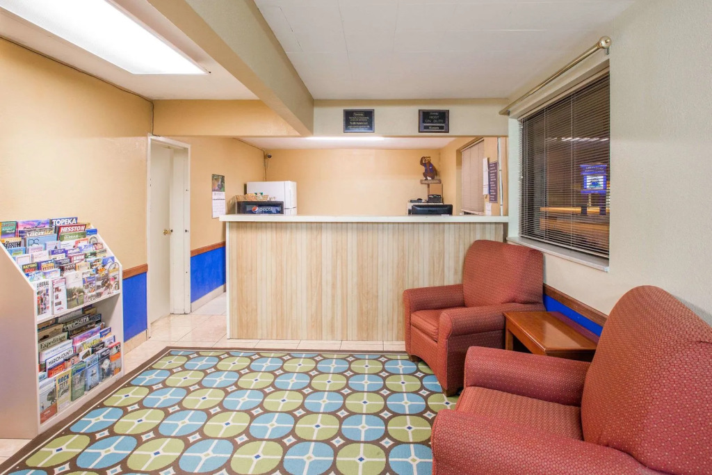 Frontier Inn