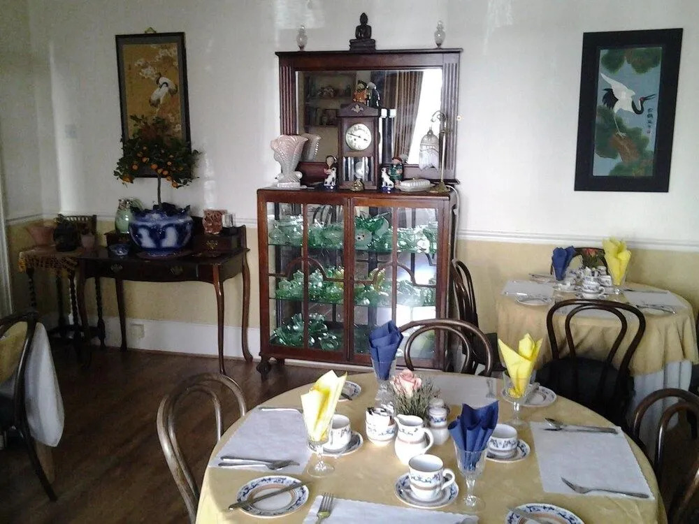No. 9 Guest House
