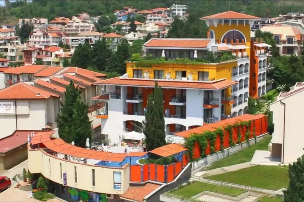 Kiparisite Hotel