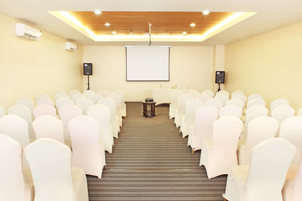 @Hom Platinum Gowongan