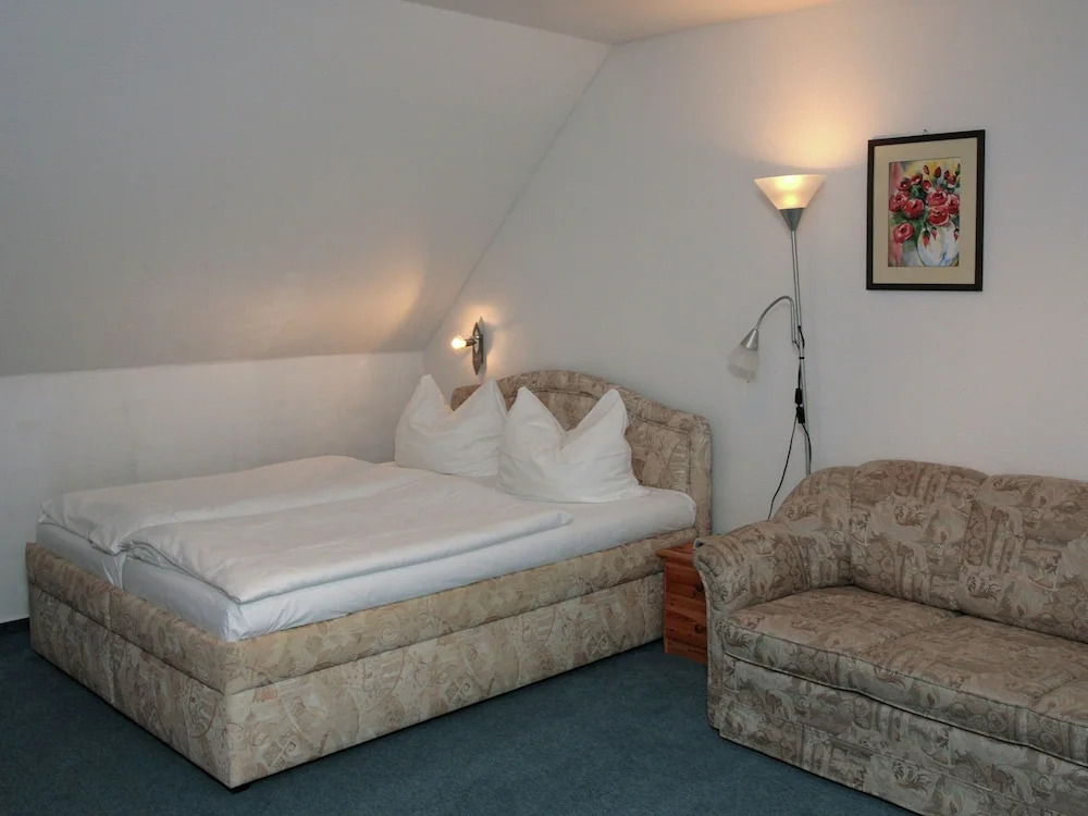 Spacious Apartment in Dierhagen Strand with Balcony