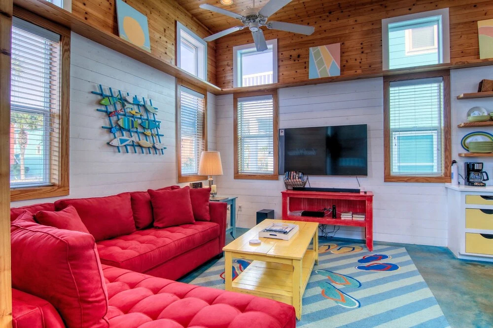 Flip Flops and Shades 3 Bedrooms 2 Bathrooms Home