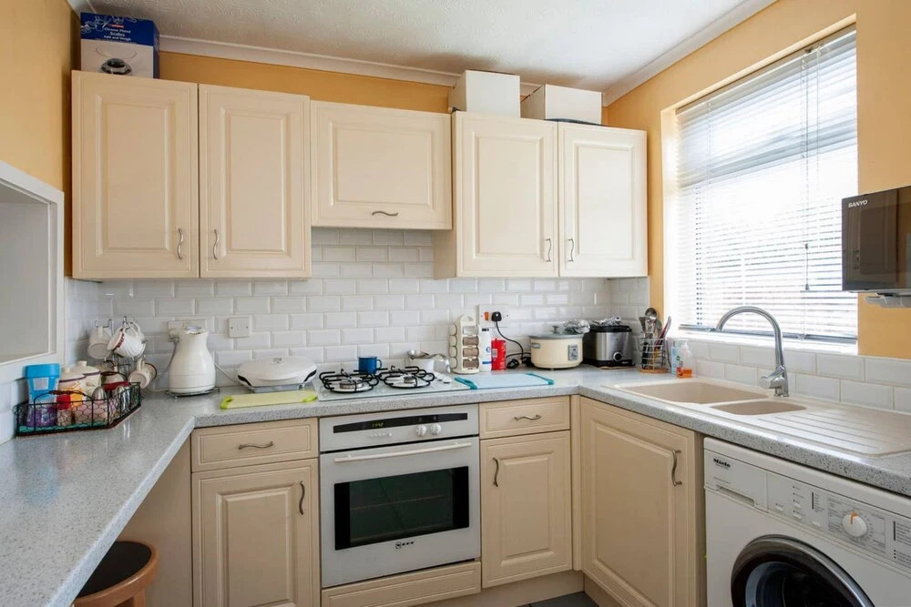 Family House Close to City Centre