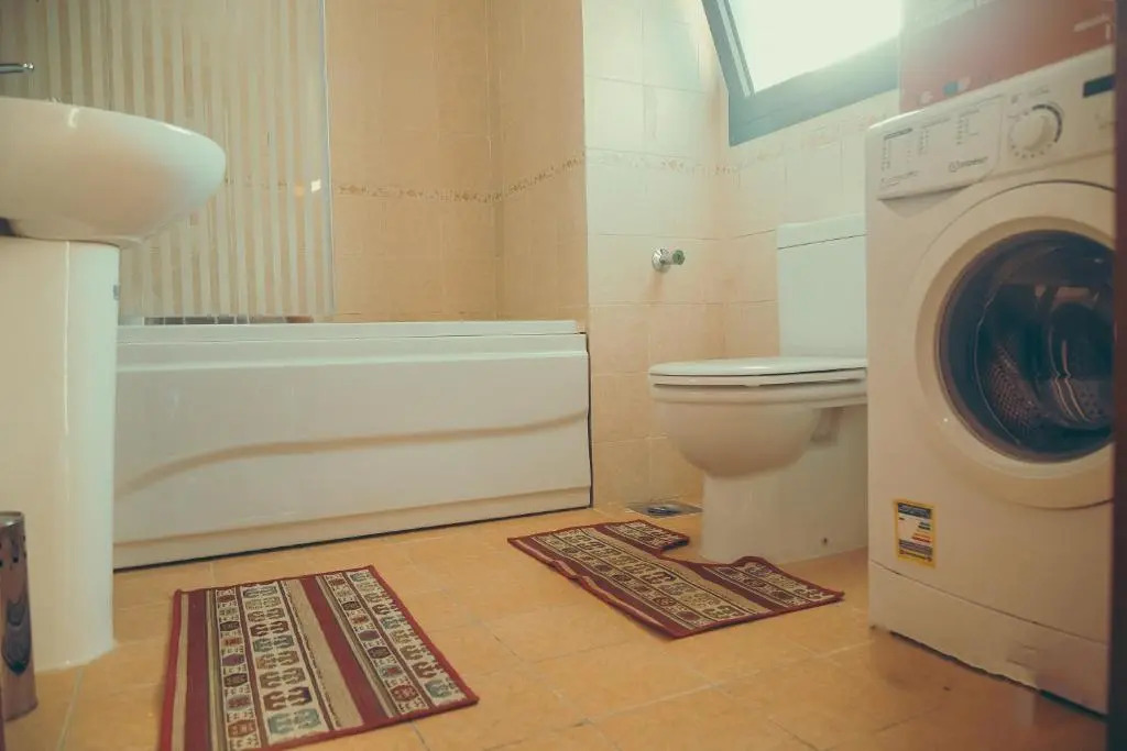 One Bedroom Apt at the View - B104