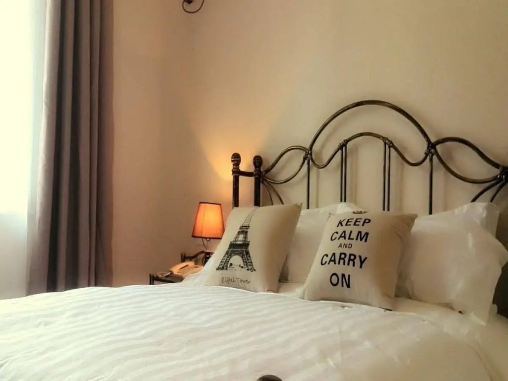 Hangzhou Moqi Garden Hotel