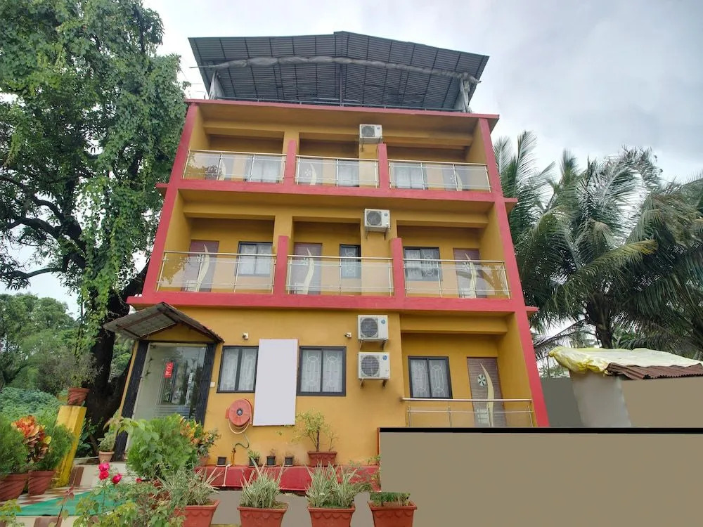 OYO 10577 Hotel Krishna