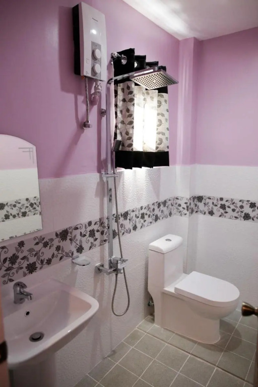 Luzmin BH - Pink House