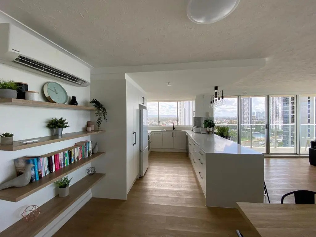 Hi Surf Beachfront Resort Apartments OFFICIAL SITE