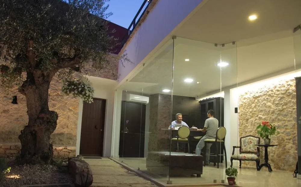 Agartha Boutique Hotel - StoneHouse