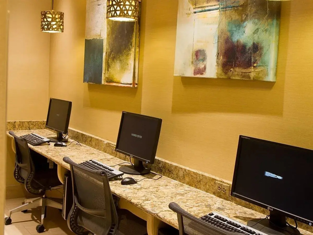 Antioch Hotel & Suites