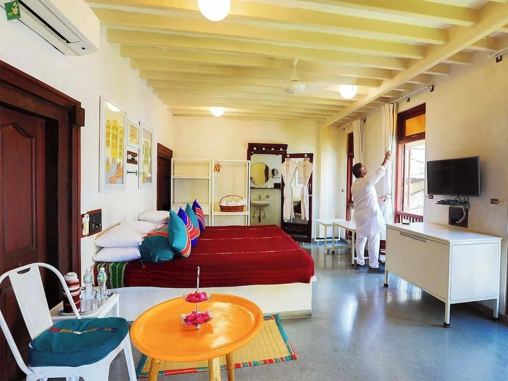 Mangaldas Ni Haveli II by The House of MG