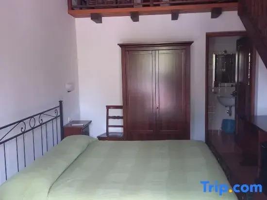 Lumia Farm House