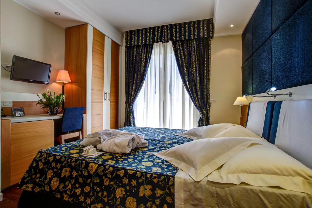 Aparthotel England