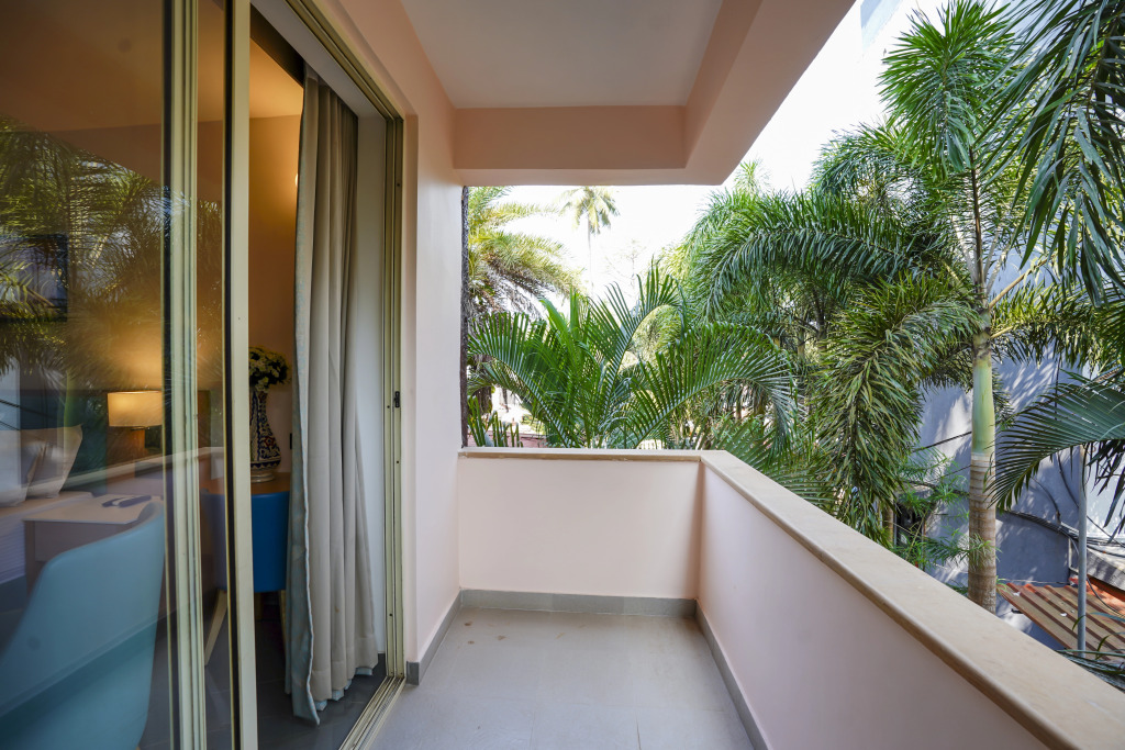 Hotel Meraden Opus , Anjuna Beach Goa