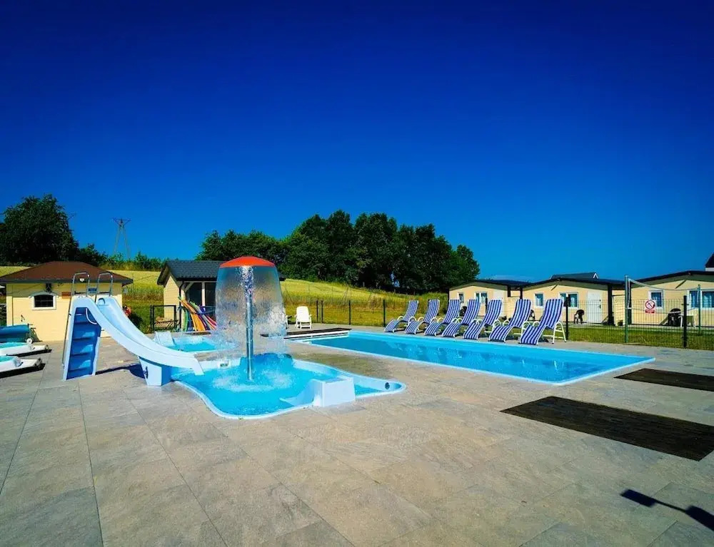Single-story Holiday Home, Pool, Sauna, Whirlpool