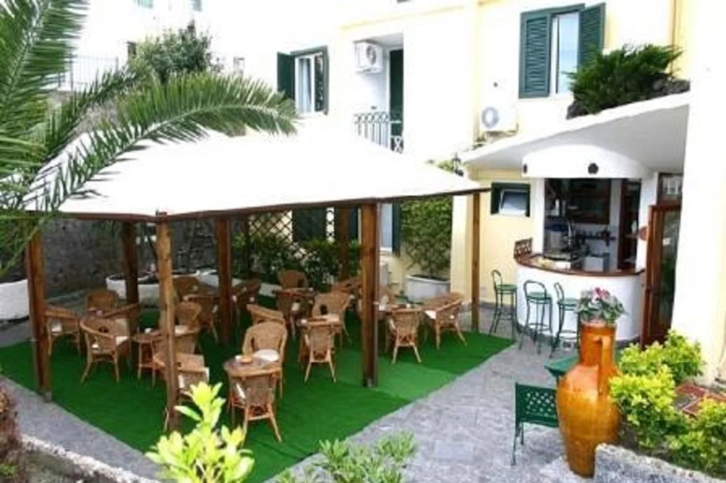 Hotel Antares